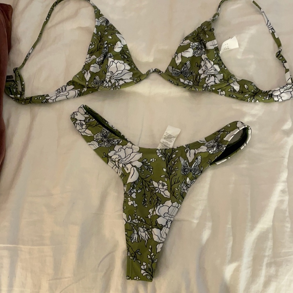 Nasty Gal Floral Thong & Underwire Bikini Set